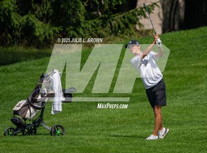 Thumbnail 2 in IHSAA Final (Round 1) photogallery.