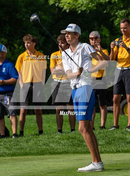 Thumbnail 3 in IHSAA Final (Round 1) photogallery.