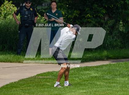 Thumbnail 3 in IHSAA Final (Round 1) photogallery.