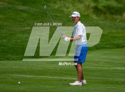 Thumbnail 1 in IHSAA Final (Round 1) photogallery.
