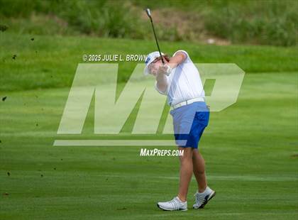 Thumbnail 2 in IHSAA Final (Round 1) photogallery.