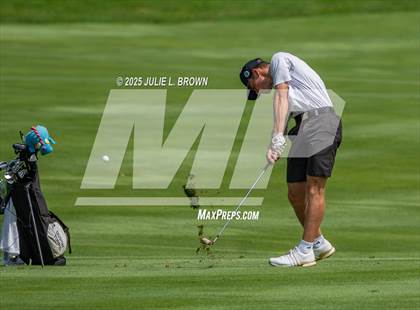 Thumbnail 1 in IHSAA Final (Round 1) photogallery.