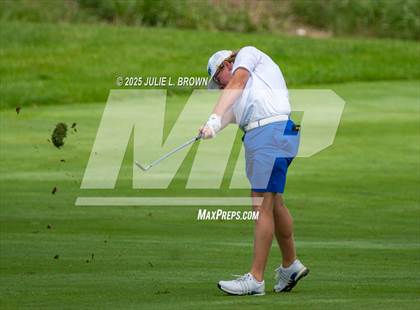 Thumbnail 3 in IHSAA Final (Round 1) photogallery.
