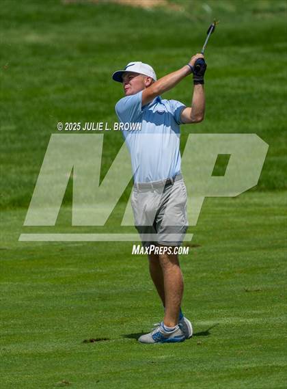 Thumbnail 1 in IHSAA Final (Round 1) photogallery.