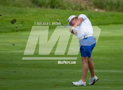 Thumbnail 1 in IHSAA Final (Round 1) photogallery.