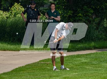 Thumbnail 3 in IHSAA Final (Round 1) photogallery.