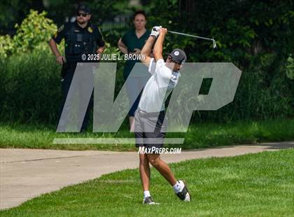 Thumbnail 1 in IHSAA Final (Round 1) photogallery.