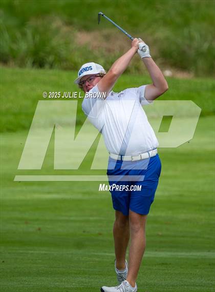 Thumbnail 3 in IHSAA Final (Round 1) photogallery.