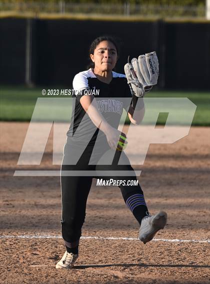 Thumbnail 2 in San Clemente vs. Vasquez (Alan Dugard Classic) photogallery.