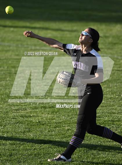 Thumbnail 3 in San Clemente vs. Vasquez (Alan Dugard Classic) photogallery.