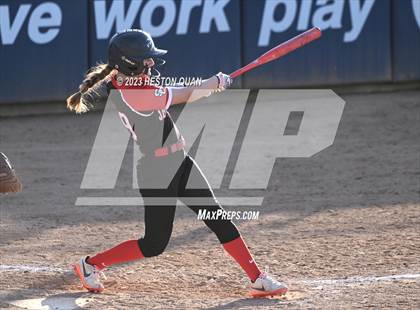 Thumbnail 1 in San Clemente vs. Vasquez (Alan Dugard Classic) photogallery.