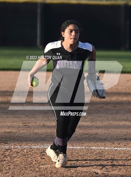 Thumbnail 3 in San Clemente vs. Vasquez (Alan Dugard Classic) photogallery.