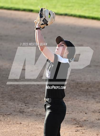 Thumbnail 3 in San Clemente vs. Vasquez (Alan Dugard Classic) photogallery.