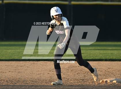 Thumbnail 3 in San Clemente vs. Vasquez (Alan Dugard Classic) photogallery.