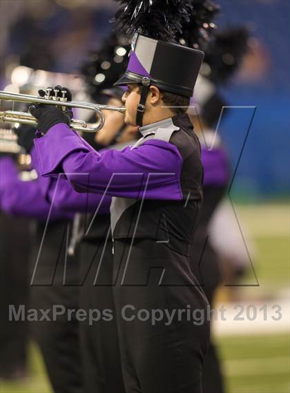 Thumbnail 2 in Ben Davis vs. Indianapolis Cathedral (The Horseshoe Classic) photogallery.