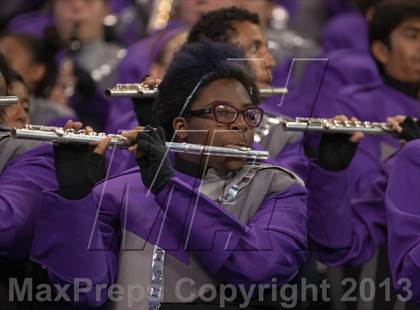 Thumbnail 3 in Ben Davis vs. Indianapolis Cathedral (The Horseshoe Classic) photogallery.