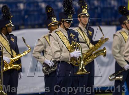 Thumbnail 3 in Ben Davis vs. Indianapolis Cathedral (The Horseshoe Classic) photogallery.