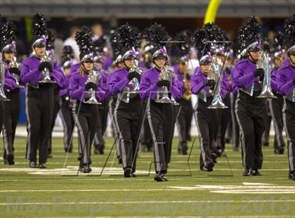 Thumbnail 3 in Ben Davis vs. Indianapolis Cathedral (The Horseshoe Classic) photogallery.