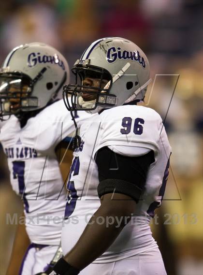 Thumbnail 2 in Ben Davis vs. Indianapolis Cathedral (The Horseshoe Classic) photogallery.