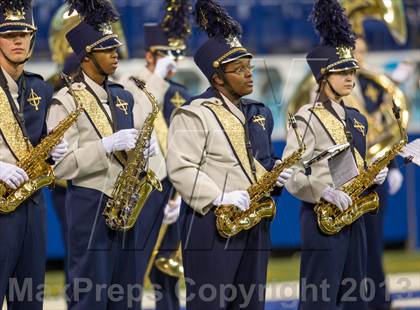 Thumbnail 3 in Ben Davis vs. Indianapolis Cathedral (The Horseshoe Classic) photogallery.