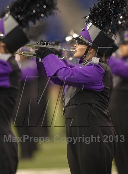 Thumbnail 3 in Ben Davis vs. Indianapolis Cathedral (The Horseshoe Classic) photogallery.