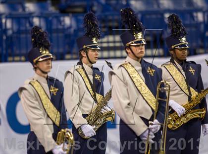 Thumbnail 2 in Ben Davis vs. Indianapolis Cathedral (The Horseshoe Classic) photogallery.