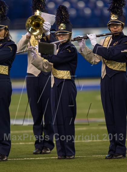 Thumbnail 1 in Ben Davis vs. Indianapolis Cathedral (The Horseshoe Classic) photogallery.