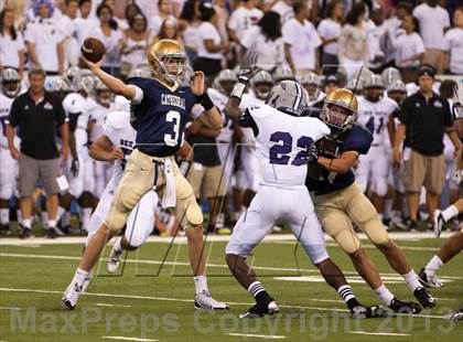 Thumbnail 2 in Ben Davis vs. Indianapolis Cathedral (The Horseshoe Classic) photogallery.