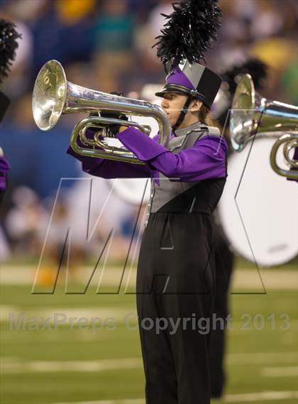 Thumbnail 3 in Ben Davis vs. Indianapolis Cathedral (The Horseshoe Classic) photogallery.