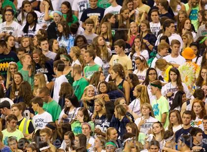 Thumbnail 1 in Ben Davis vs. Indianapolis Cathedral (The Horseshoe Classic) photogallery.