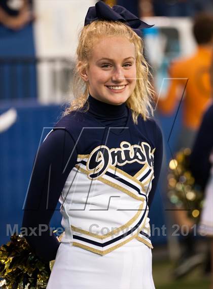 Thumbnail 3 in Ben Davis vs. Indianapolis Cathedral (The Horseshoe Classic) photogallery.