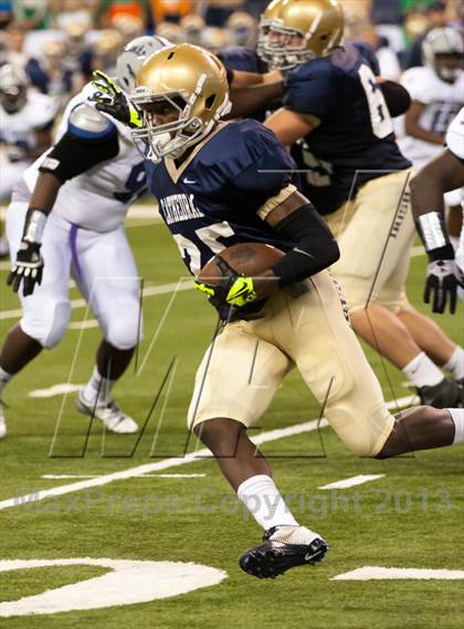 Thumbnail 2 in Ben Davis vs. Indianapolis Cathedral (The Horseshoe Classic) photogallery.