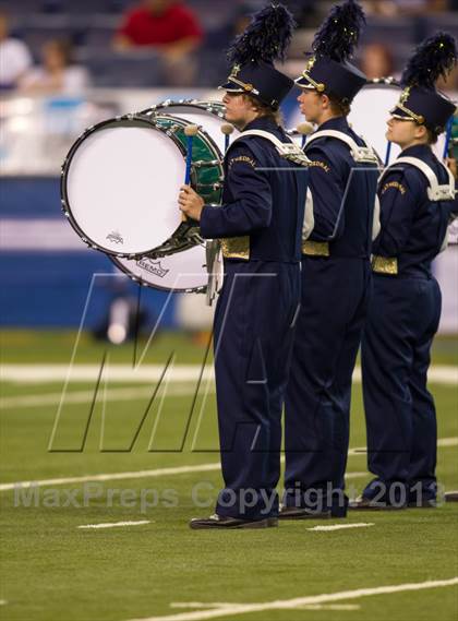 Thumbnail 1 in Ben Davis vs. Indianapolis Cathedral (The Horseshoe Classic) photogallery.