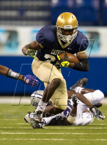 Thumbnail 3 in Ben Davis vs. Indianapolis Cathedral (The Horseshoe Classic) photogallery.