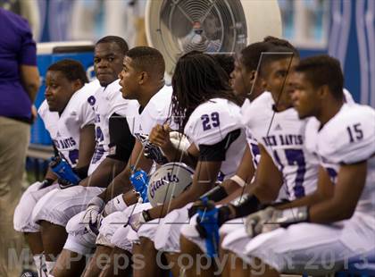 Thumbnail 3 in Ben Davis vs. Indianapolis Cathedral (The Horseshoe Classic) photogallery.