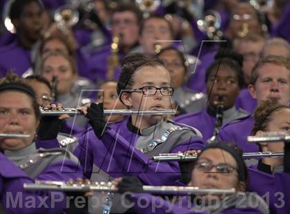 Thumbnail 3 in Ben Davis vs. Indianapolis Cathedral (The Horseshoe Classic) photogallery.