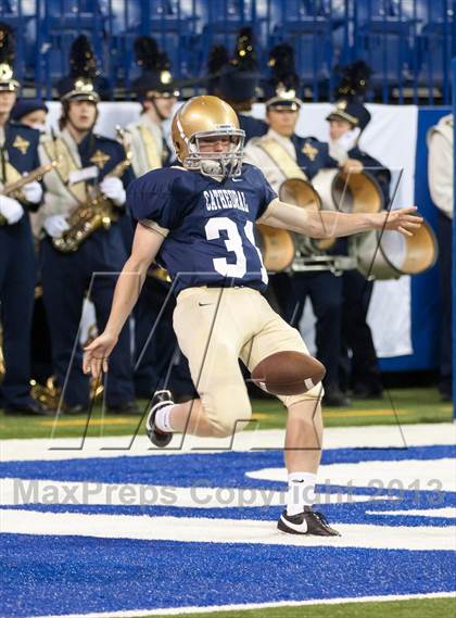 Thumbnail 3 in Ben Davis vs. Indianapolis Cathedral (The Horseshoe Classic) photogallery.