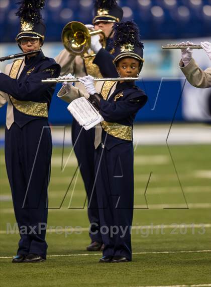 Thumbnail 3 in Ben Davis vs. Indianapolis Cathedral (The Horseshoe Classic) photogallery.