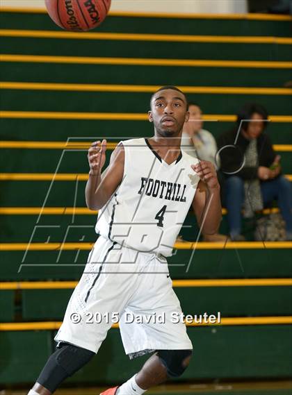 Thumbnail 2 in Del Oro vs. Foothill (Jack Scott Tournament) photogallery.