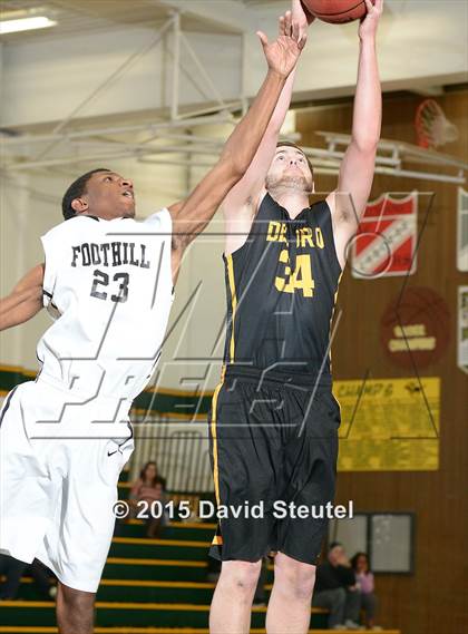 Thumbnail 3 in Del Oro vs. Foothill (Jack Scott Tournament) photogallery.