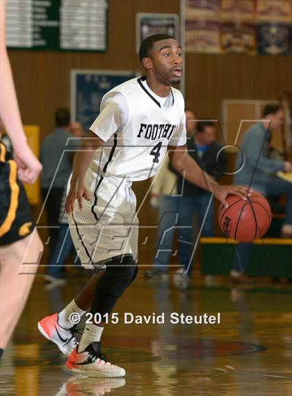 Thumbnail 2 in Del Oro vs. Foothill (Jack Scott Tournament) photogallery.