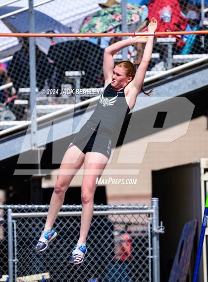 Thumbnail 3 in Small School Invitational (Girls) photogallery.