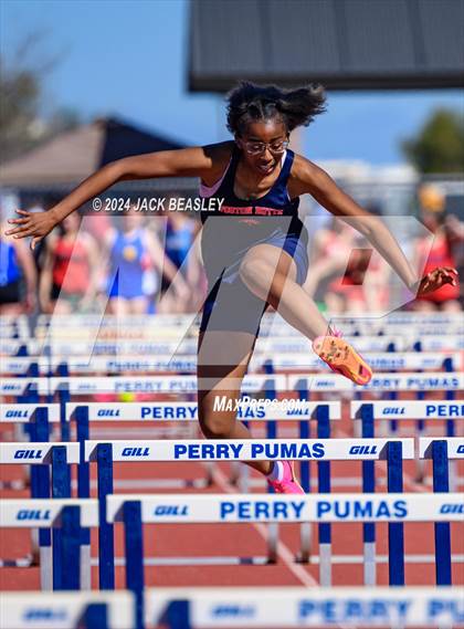 Thumbnail 2 in Small School Invitational (Girls) photogallery.