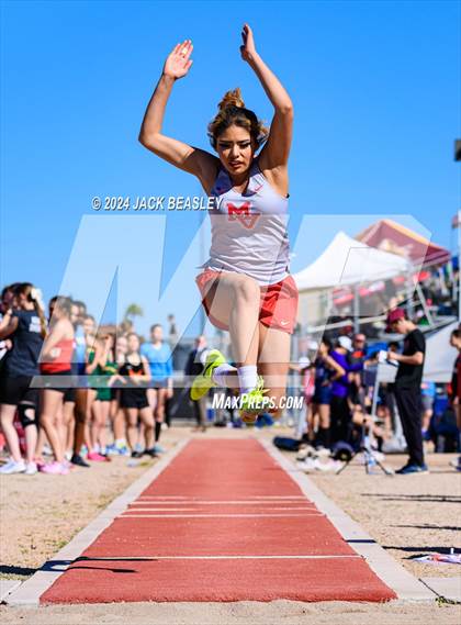 Thumbnail 3 in Small School Invitational (Girls) photogallery.