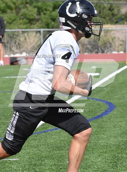 Thumbnail 3 in Pueblo South vs Green Mountain photogallery.