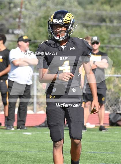 Thumbnail 3 in Pueblo South vs Green Mountain photogallery.