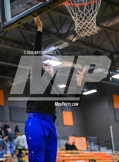 Thumbnail 1 in Las Animas vs. Syracuse photogallery.