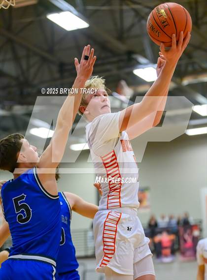 Thumbnail 2 in Las Animas vs. Syracuse photogallery.