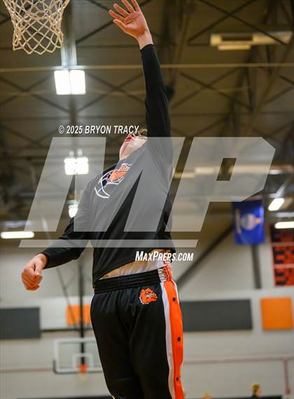 Thumbnail 1 in Las Animas vs. Syracuse photogallery.