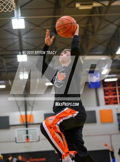 Thumbnail 2 in Las Animas vs. Syracuse photogallery.